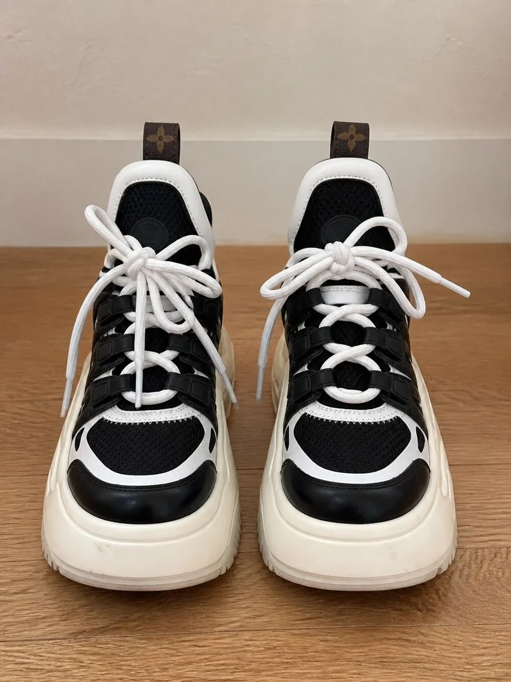 Louis Vuitton Platform Sneakers US 7